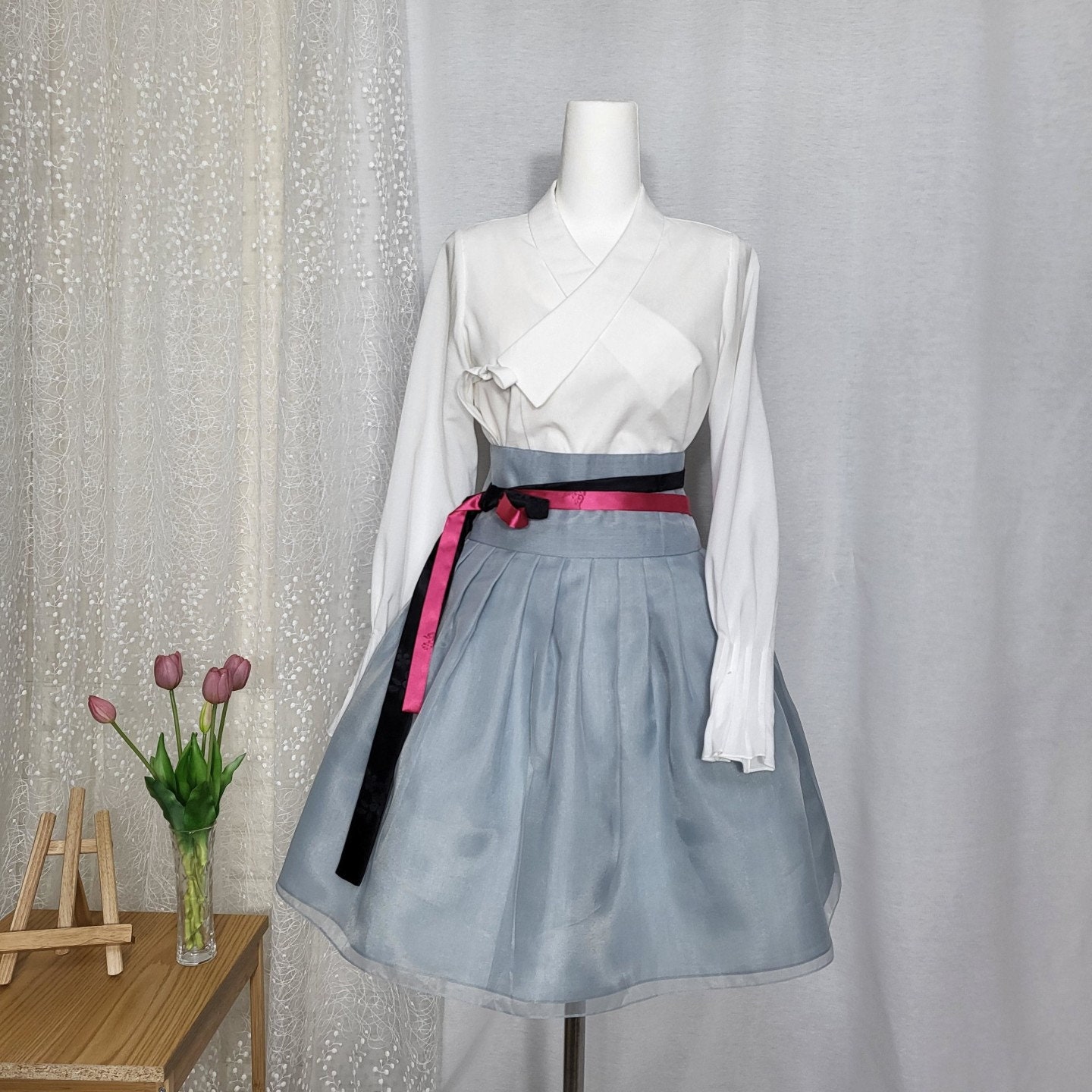 Chic High-Waist A-Line Mini Skirt with Contrast Ribbon Belt - Image 2