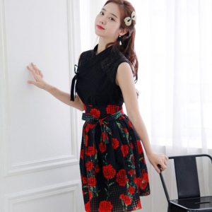 Elegant Rose Print Mesh Mini Skirt with High-Waist Design