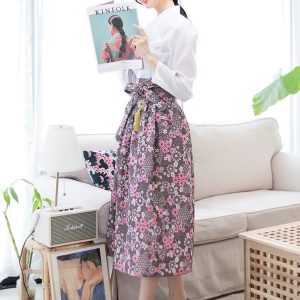 Vintage Floral Print High-Waist Midi Skirt with Tassel Tie Belt