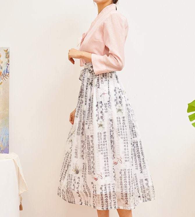 Artistic Calligraphy Print High-Waist Midi Skirt with Tie Belt - Image 6