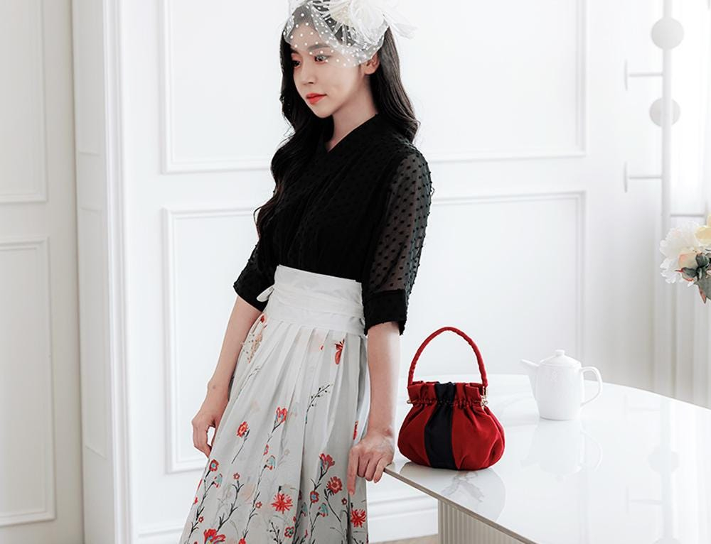 Elegant Floral Embroidered High-Waist Midi Skirt with Sheer Overlay - Image 2