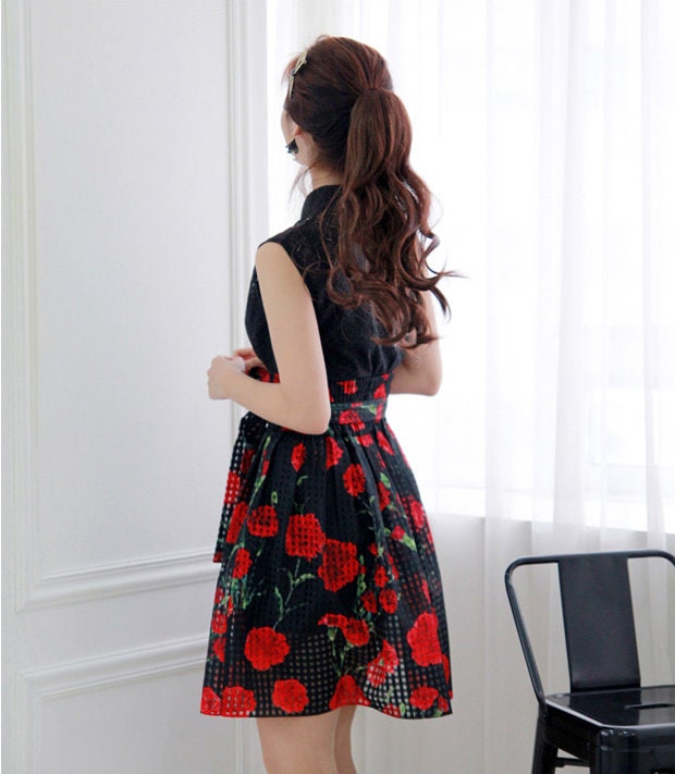 Elegant Rose Print Mesh Mini Skirt with High-Waist Design - Image 5