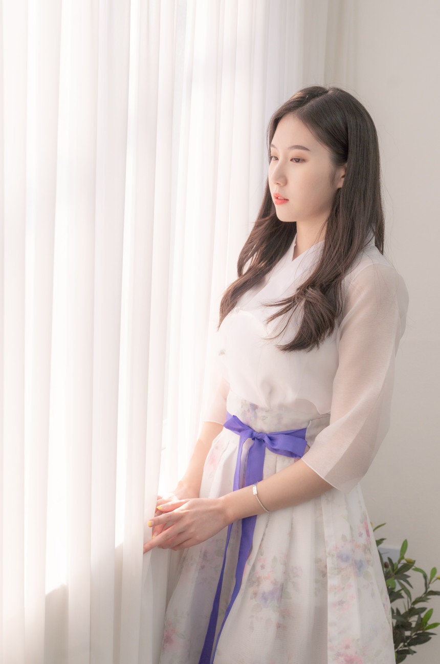 Soft Tulle Embroidered Floral Midi Skirt with Contrast Ribbon Belt - Image 3