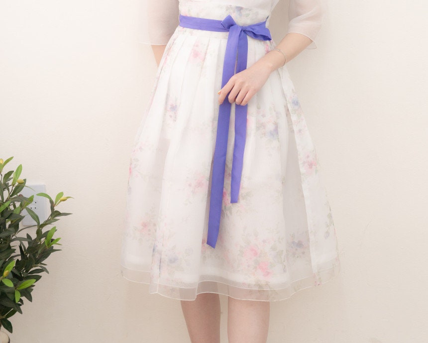 Soft Tulle Embroidered Floral Midi Skirt with Contrast Ribbon Belt - Image 4
